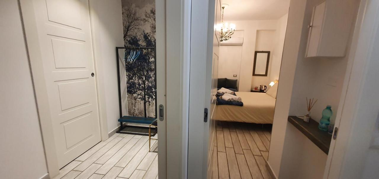 Piazza Martiri Rooms Cagliari Ngoại thất bức ảnh
