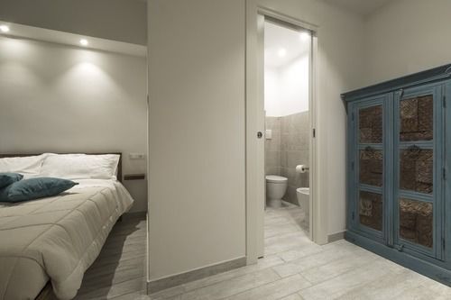 Piazza Martiri Rooms Cagliari Ngoại thất bức ảnh